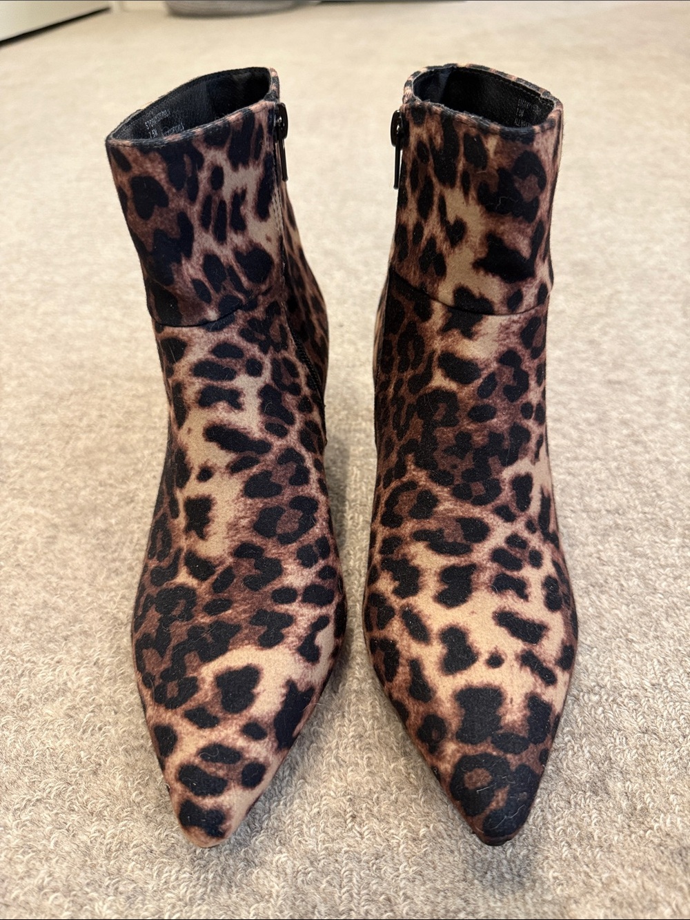 NWOT Madden Girl Leopard Print Pointed Toe Kitten Heel Ankle Boots - SZ: 7.5 - Picture 3 of 4